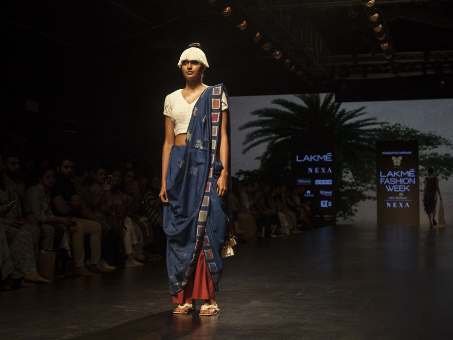 The ‘Bhoomi Bhoomi’ collection from Ereena showed a modern take on the sari in sustainab