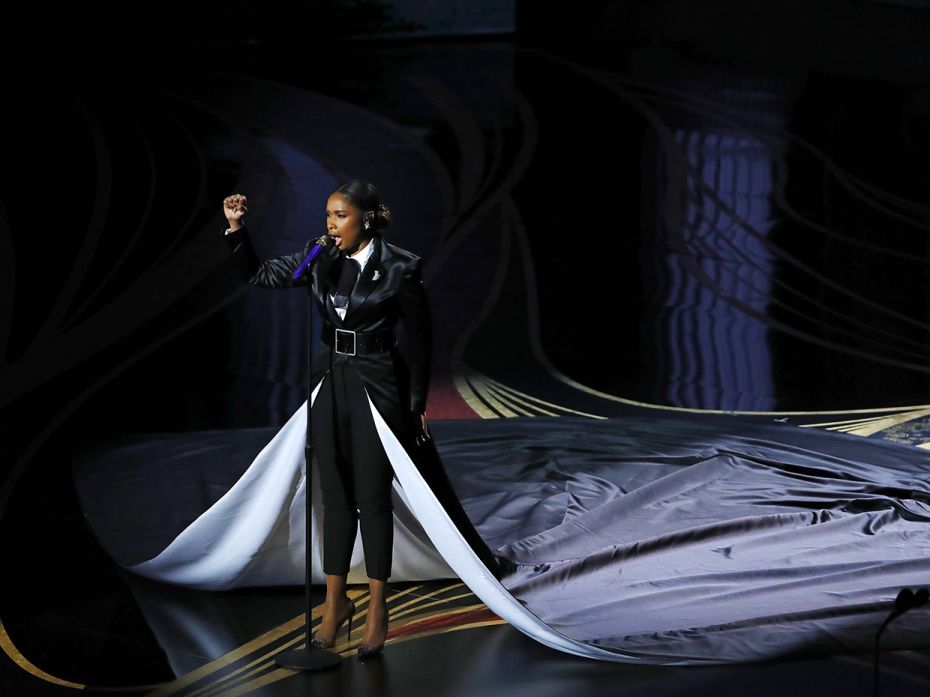 Jennifer Hudson performs ‘I'll Fight’ from the documentary RBG, to mixed reviews. Ma