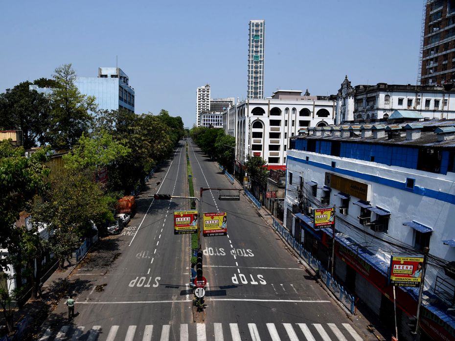 KOLKATA: Deserted streets in Kolkata as India observed the Janata (Civil)  curfew in Kolkata, I