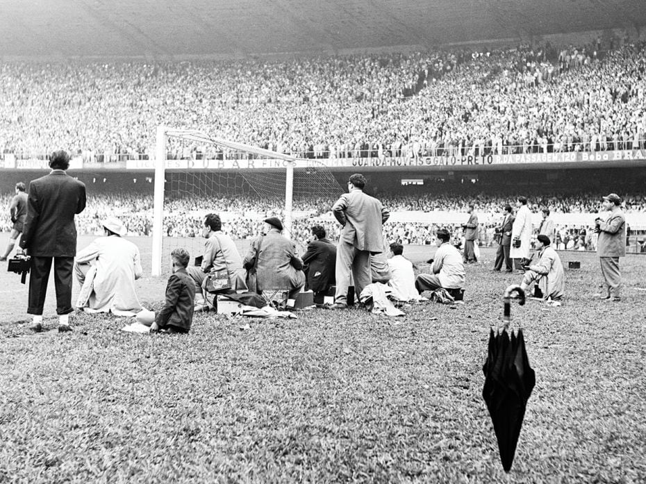 1950A record disappointmentA record 173,850 tickets were sold for the Brazil-Uruguay fi nal at the h