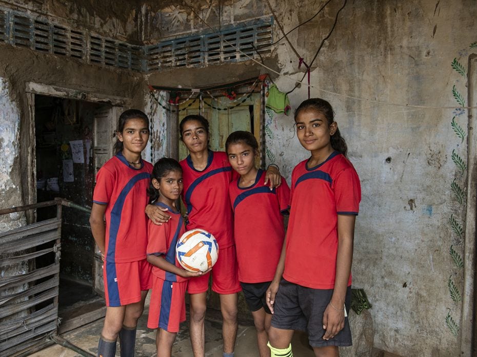 (L to R) Savitri, Kumkum, Payal, Pooja and GayatriGayatri, and Savitri, along with their two sisters