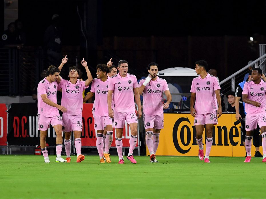 Inter Miami defender Noah Allen celebrates with teammates after his corner kick goal during a Major 